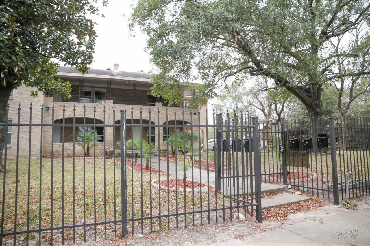 East Downtown Bungalow Houston Exterior photo